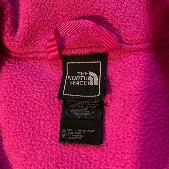 Girls Pink/Gray North Face Denali - Picture 3 of 6